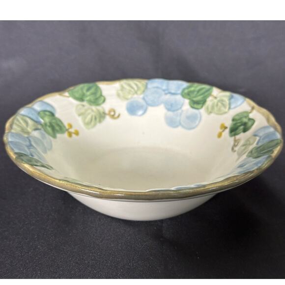 METLOX Poppy Trail Sculptured Blue Grape Cereal Bowl 6" - Picture 1 of 9